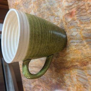 Green & white coffee tea mug